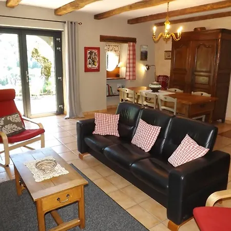 Maison De Caractere 8 Pers Avec Cheminee Et Jardin A - Fr-1-742-338 度假居 Mandailles-Saint-Julien