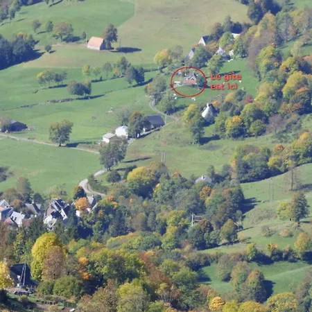 Maison De Caractere 8 Pers Avec Cheminee Et Jardin A - Fr-1-742-338 Mandailles-Saint-Julien